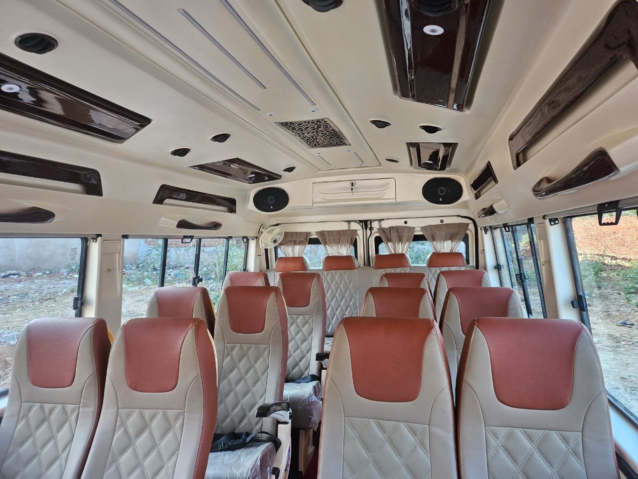 16 Seater Tempo Interior
